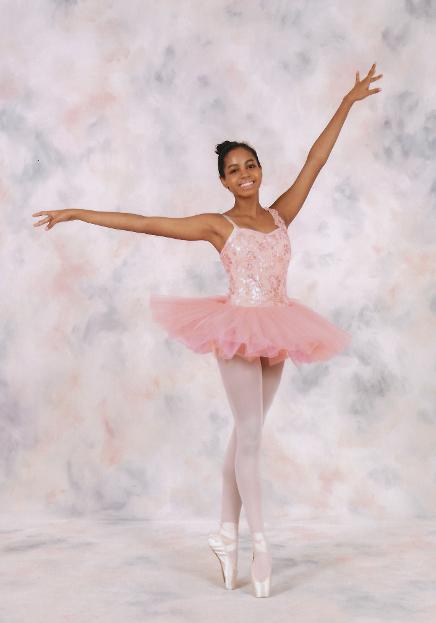 Miss Victoria Wynter,